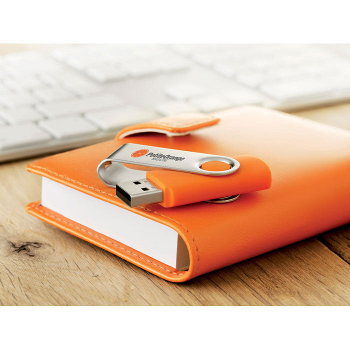 USB Flash Drive with Protective Metal Cover