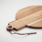 Branded acacia Christmas bauble serving board, detail
