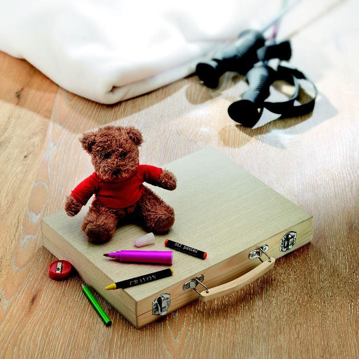 Branded 66 Piece Artist Set in Wooden Box in use