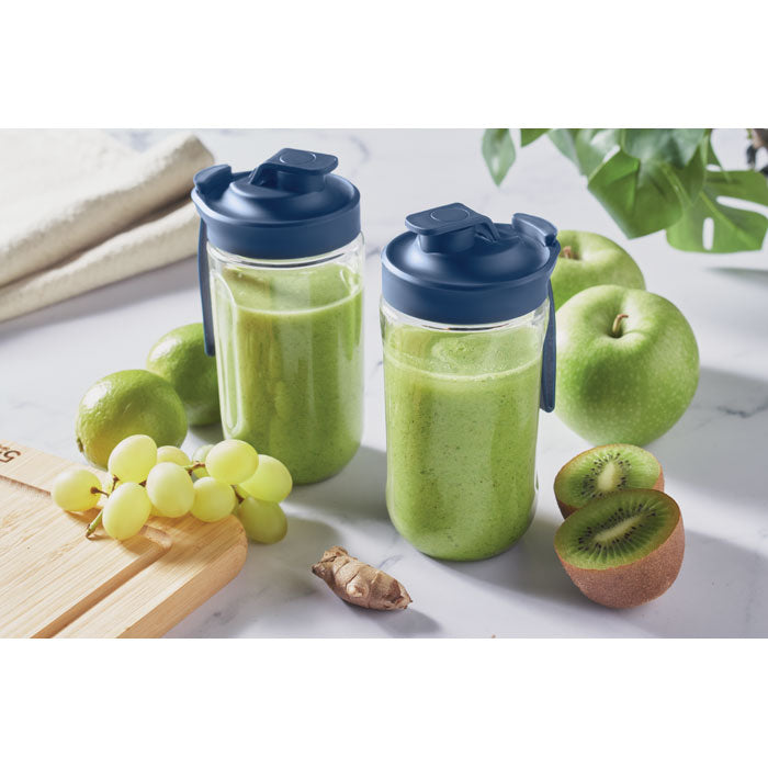 Branded Portable USB Blender 400ml in use