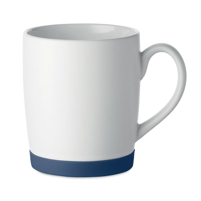 Branded matt mug with silicone base