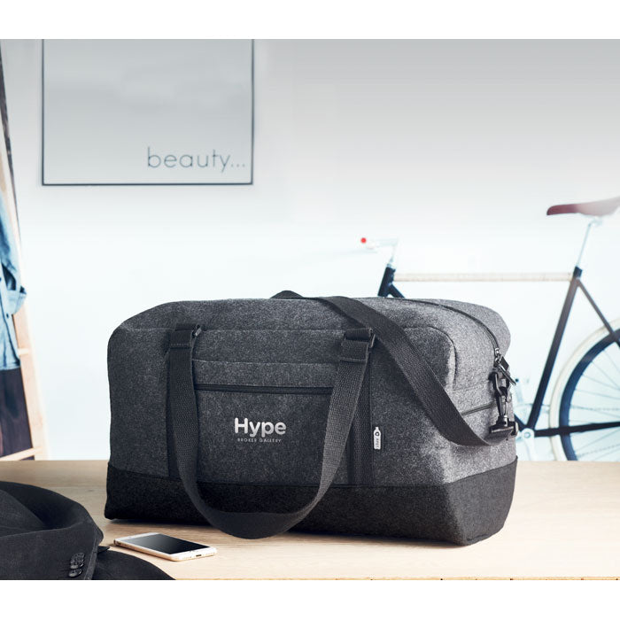 Branded RPET Felt Weekend Bag in use