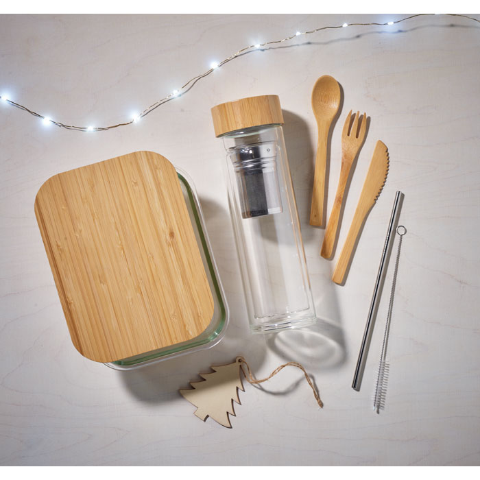 Branded Glass Lunch Box with Bamboo Lid 800ml in use