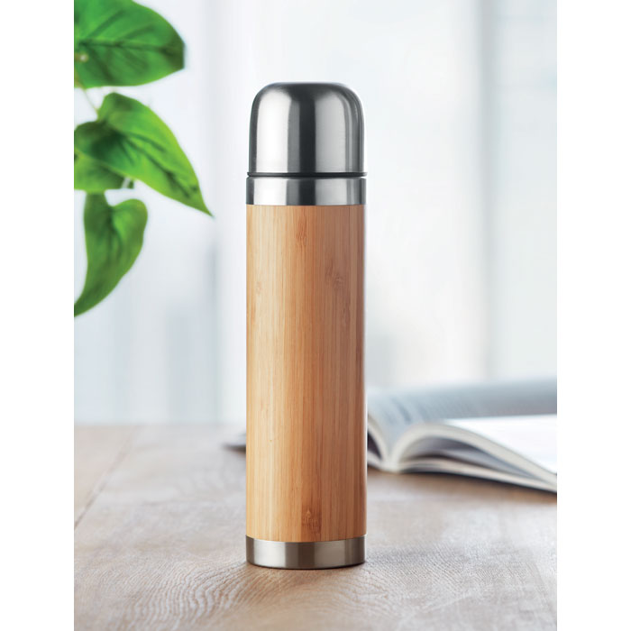 Branded vacuum flask, in use